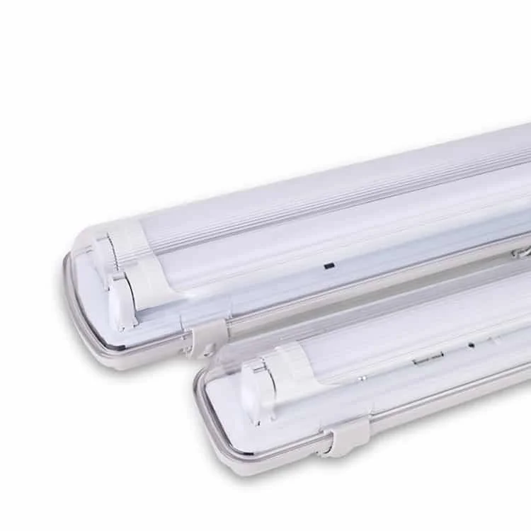 Luminaires étanches IP65 pour un ou deux tubes T8