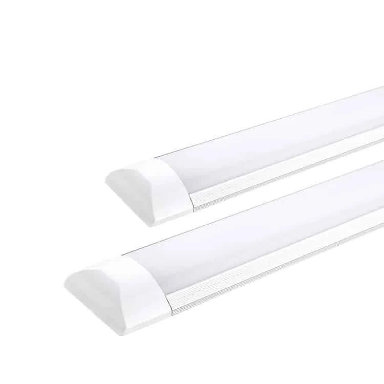 Réglettes intérieures de 23mm avec protection IP44