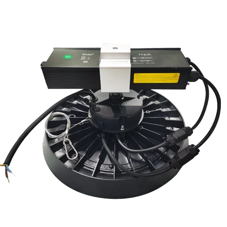 Suspension industrielle LED avec batterie de secours