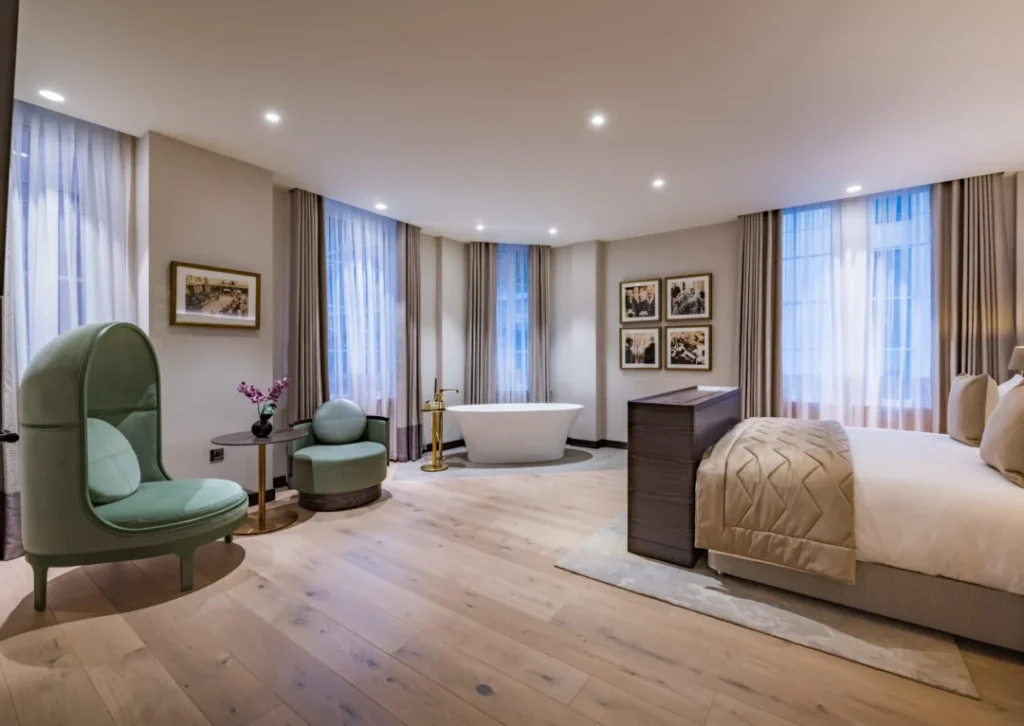 Downlights pour hôtels : choisir la lumière de chaque espace