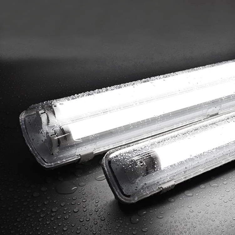 Choisir des réglettes LED étanches : protection, réparation et commande