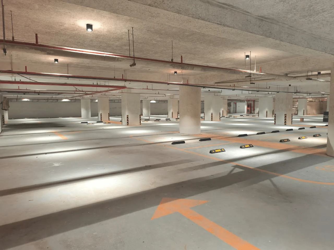 Downlight de plafond en saillie pour parkings